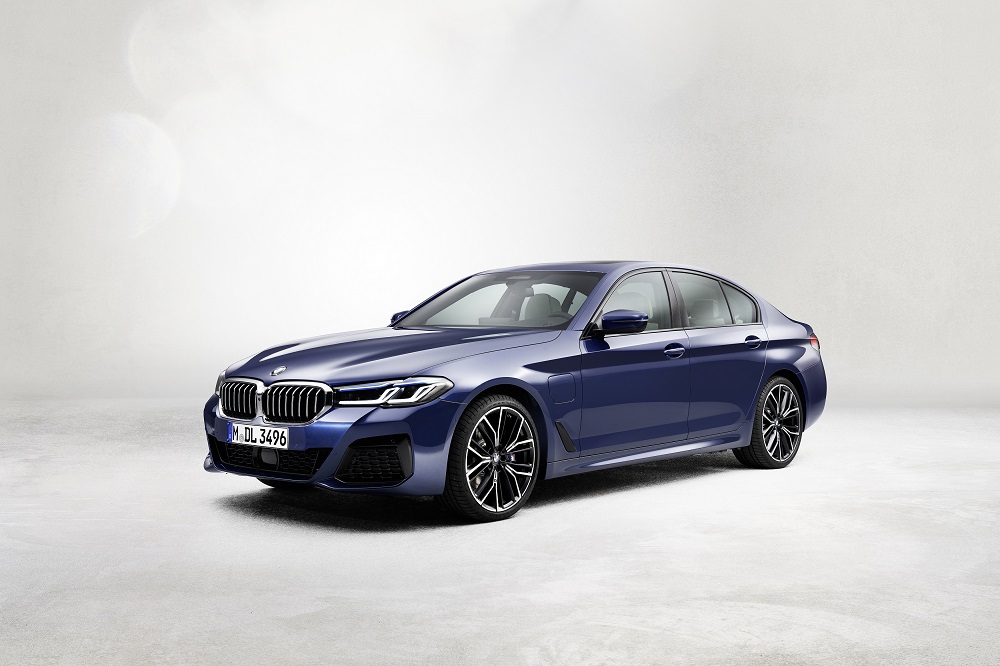 new 2021 BMW 5 Series Sedan