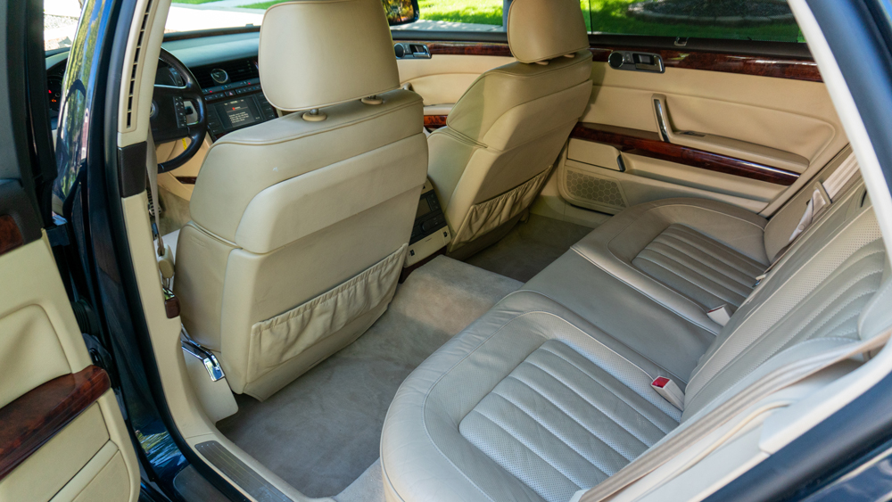 2005 Volkswagen Phaeton W12 Tan LEather Heated Cooled Massaging Interior Seats