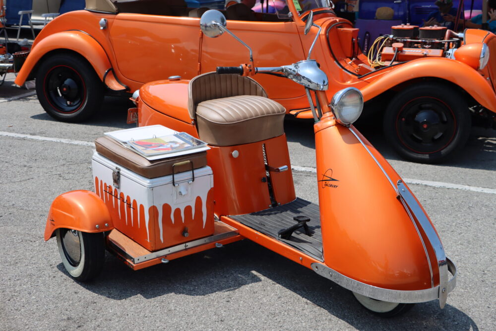 Salsbury Model 85 & Sidecar - 2021 NSRA Street Rod Nationals